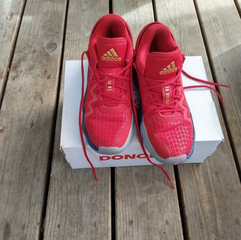 Adidas Donovan Mitchell Boys Y5 1/2